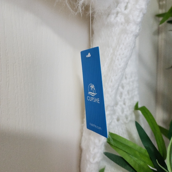 Cupshe x Jojo White Soft Snow Fuzzy Cutout Knit Sweater - Picture 3 of 5